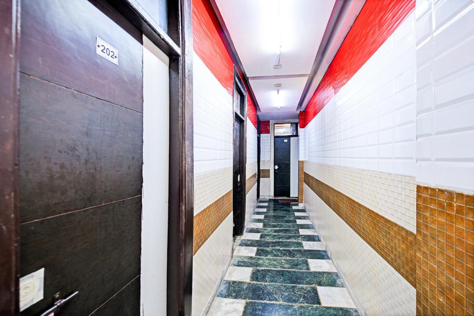 Hotel O Granville 뉴델리 외부 사진